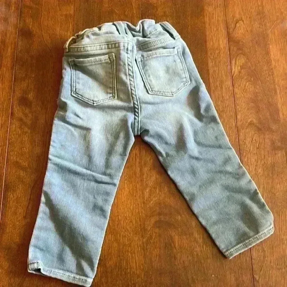 Gap Jeans - Picture 3 of 4